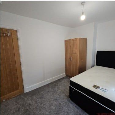 5 Bed Semi-Detached House, Tyntesfield Road, BS13 - Photo 5