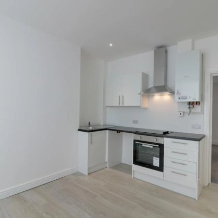 Edleston Road, Crewe - Photo 3