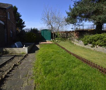 2 bedroom terraced house to rent - Photo 5