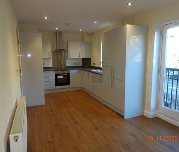 2 bedroom apartment to rent - Photo 6