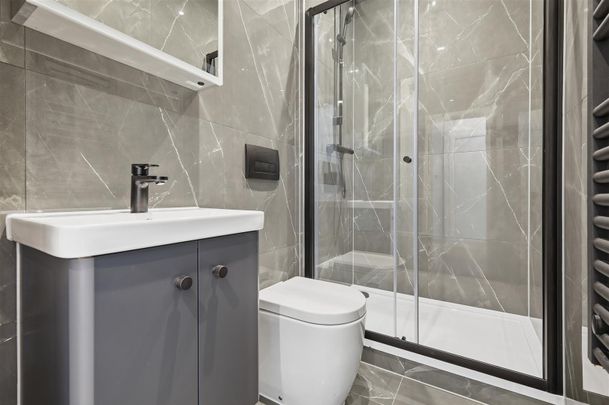 Headgate, Colchester - Photo 1