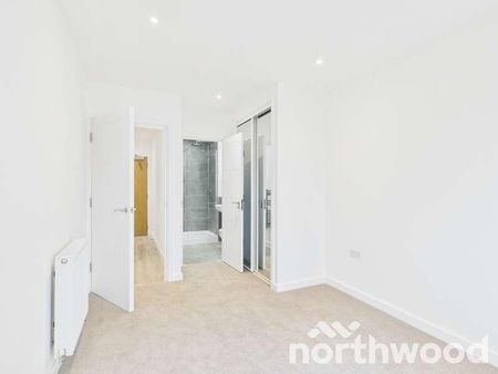 Highwood Drive, Chilmington Lakes, Ashford, TN23 - Photo 4