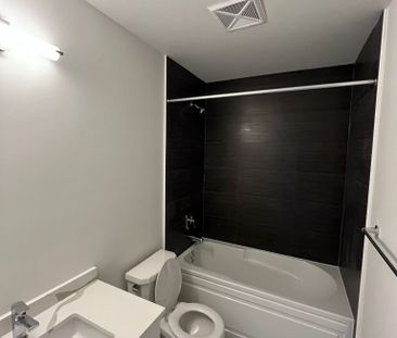 For Lease - 15 Watergarden Drive Unit# 3202, Mississauga, Ontario - Photo 3