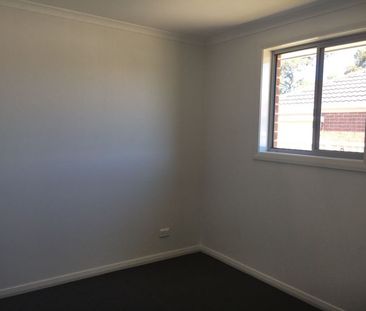 NEAT GRANNY FLAT! - Photo 2