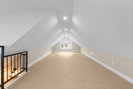 For Lease - 200 Sanford Avenue Unit# 2nd & 3rd, Hamilton, Ontario - Photo 5