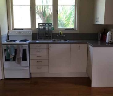 Popular Mount Maunganui Spot!! - Photo 3