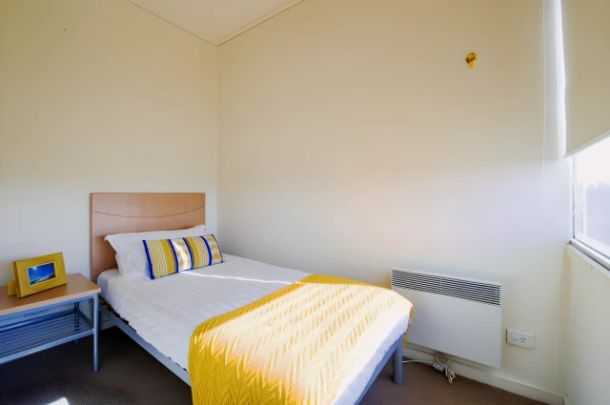 Student Living - 550 Lygon, Melbourne - Photo 1