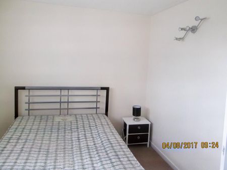 2 bedroom maisonette to rent - Photo 3
