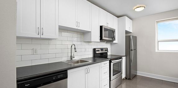 Craigton Apartments 2 - Photo 2