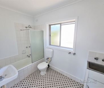 6/242 Clarke Street, Northcote - Photo 4