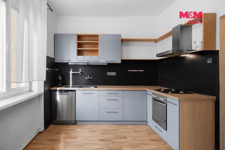 Pronájem bytu 2+1 62 m² - Photo 3