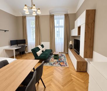 Altbau Mietwohnung 1040 Wien, Nähe Mayerhofgasse - Photo 3