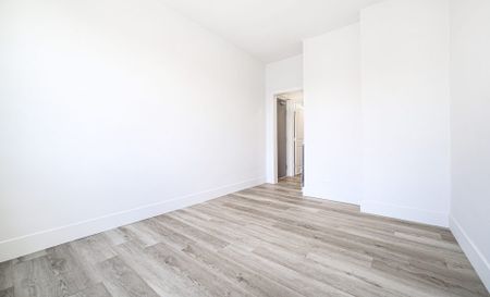 Canterbury – 247 Young, Winnipeg, MB - Photo 3