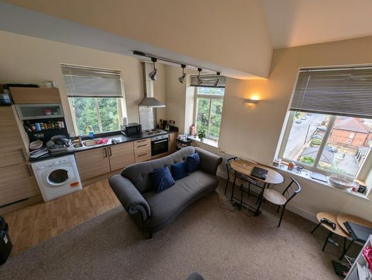 1 bedroom flat to rent - Photo 1
