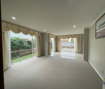 Stunning Home&excl; - Photo 5