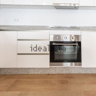 Alquiler de piso en Centro Ciudad - Photo 1