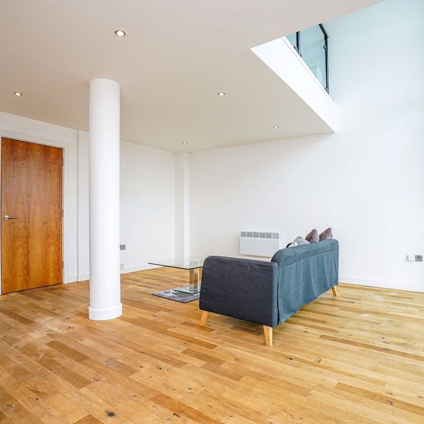 3 Bed Flat, Leeds, LS12 - Photo 1