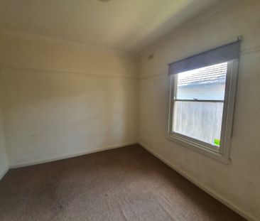 6 MONTH LEASE ONLY! - Photo 1
