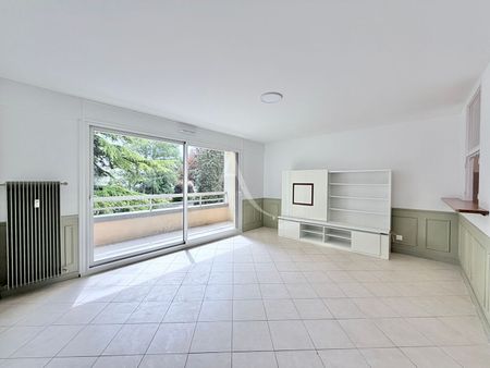 Location Appartement 1 pièce 30m² - Photo 4