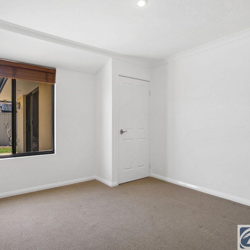 29 Bower Street, 6018, Doubleview Wa - Photo 1