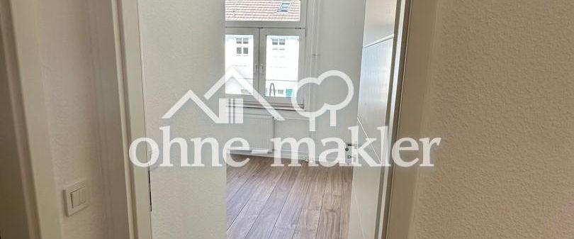 Modernes Wohnen in Hattingen: renovierte Wohnung mit Balkon - Photo 1