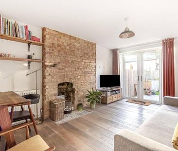 Wolsey Grove, Esher, Surrey, KT10 maisonette to rent - Photo 4