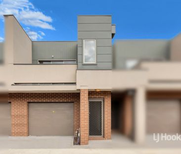 21/64 Escapade Boulevard, Craigieburn VIC, Belconnen - Photo 3