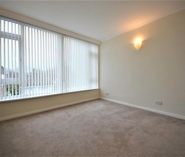 4 Bedroom End Terrace To Let - Photo 4