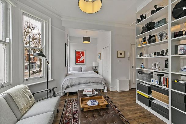 Studio to rent - Photo 1