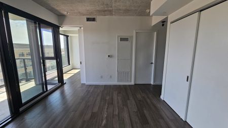 For Lease - 7 Smith Crescent Unit# 415, Toronto, Ontario - Photo 2