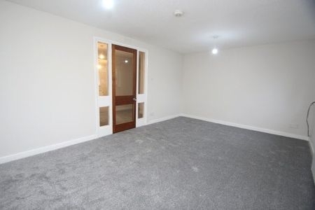 Ashvale Crescent, Glasgow, G21 - Photo 3