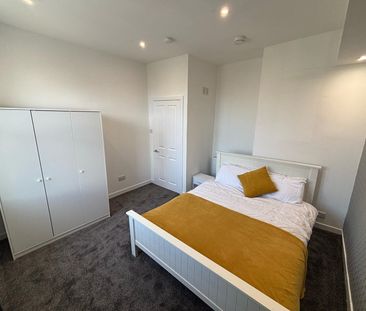 Broomhill Road, Aberdeen - Photo 5