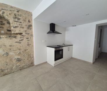 Location Appartement 1 pièce 34m² SABLE SUR SARTHE 72300 - Photo 3