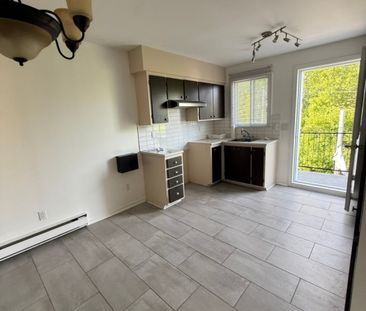 Appartement à louer - Sainte-Thérèse (Centre (Vieux)) - Photo 3