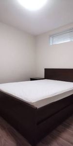 Fully Furnished 2 bedroom 1 bath Basement suite - Photo 3