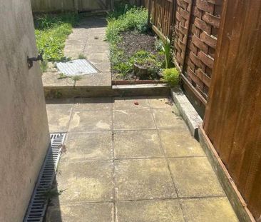 Hailsham Road, Polegate, BN26 - Photo 5