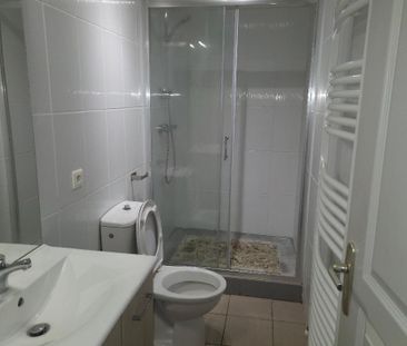 Location Appartement 2 pièces 50m² VILLEFRANCHE SUR SAONE 69400 - Photo 4