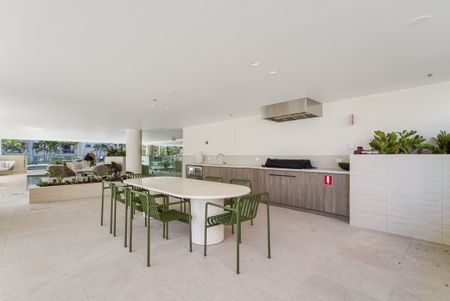 BEACHFRONT FURNISHED APARTMENT - CALA DEI - Photo 3