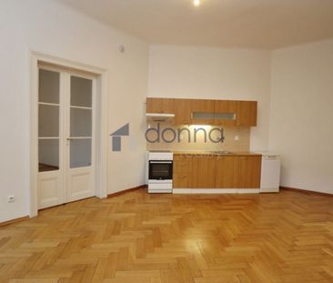 Apartment for rent, 3+kk - 2 bedrooms, 68m - Photo 2