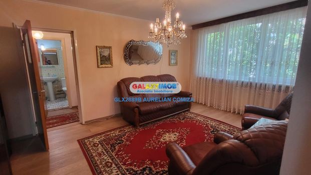 Apartament 3 camere Berceni etaj 1/4 - Fotografie 1