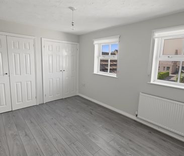 3 Bedroom House to let - Photo 4