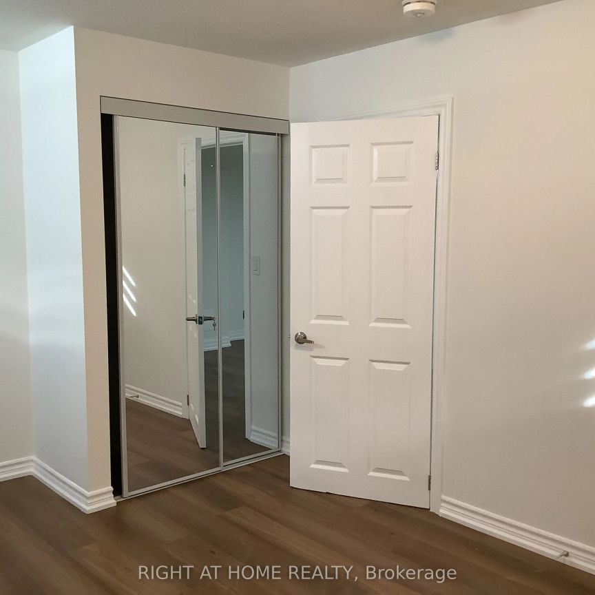 14 Connell Drive #Basement - Photo 1