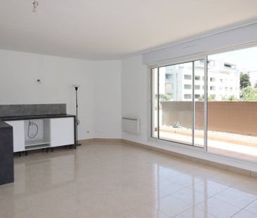 A louer grand appartement 3 pièces avec terrasse Croix rouge 13013 ... - Photo 1