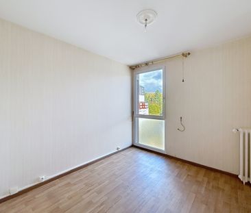 Location Appartement 3 pièces 60m² ST LO 50000 - Photo 2