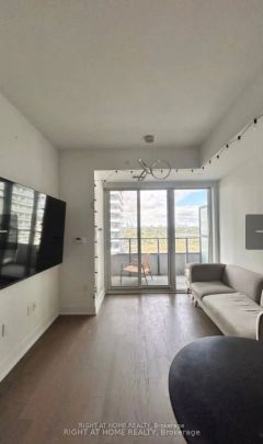 20 Shore Breeze Dr Drive #1503 - Photo 1