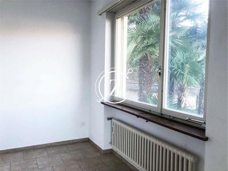 Beautiful 3.5-room apartment in Paradiso – Sea view – comfortable access - Photo 2