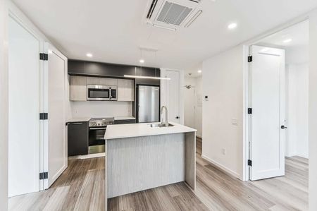 For Lease - 1989 Yonge Street Unit# Ph303, Toronto, Ontario - Photo 4