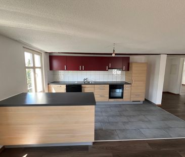 Wohnen mit Charme an zentraler Lage - Foto 1