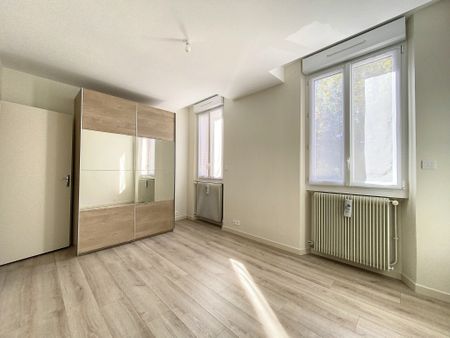 Location Maison 4 pièces 94m² REIMS 51100 - Photo 3