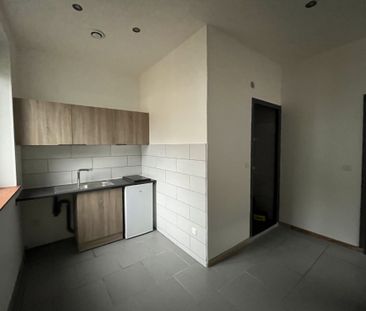 Location Appartement 1 pièce 15m² TOURCOING 59200 - Photo 3